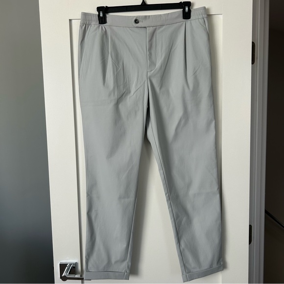 Vuori Other - Vuori Meta Chino Slim Straight Pants Light Grey Size 36
